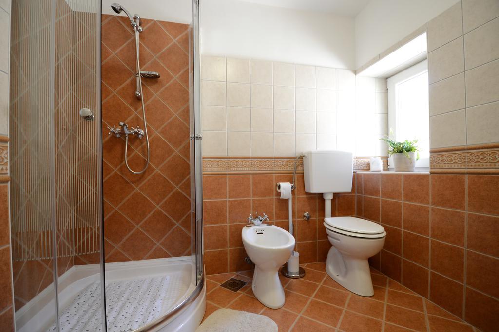 Holiday Home Nono Frane Lindar Exterior photo